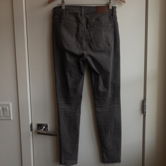 Madewell 9” Skinny Grey Jeans - Picture 2 of 5